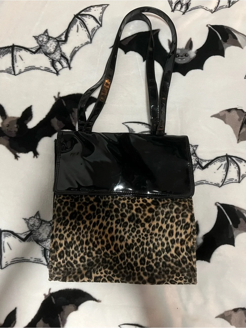 Black & Leopard Print Shoulder Bag